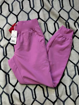 Figs Women’s Zamora Jogger Scrub Pants in Pink Cloud Size XXS/P NWT!!! thumbnail 2