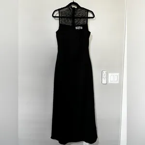 Elliatt Margot Satin Gown in Black Size M NWOT thumbnail 2