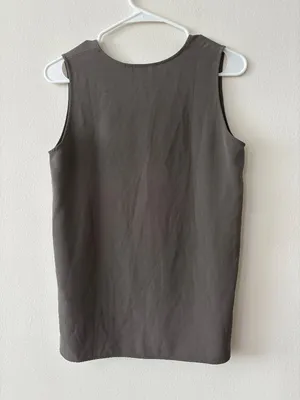 Uniqlo Gray Tank Size XS thumbnail 2