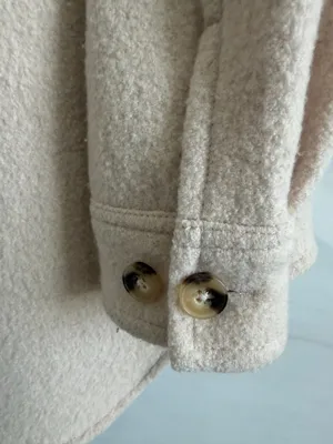 Aritzia Wilfred 100% Merino Wool Ganna Shirt Jacket in Heather Bone thumbnail 4