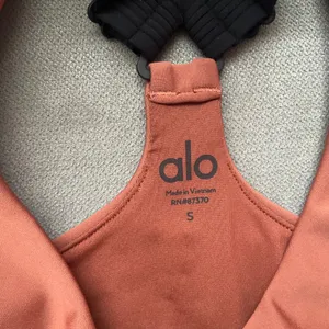 Alo Yoga Airlift Suit Up Bra Rust S thumbnail 3