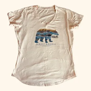 Ole Red Gatlinburg Tn Woman’s V Neck Tee Peach/orange Bear XXL thumbnail 1