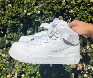 Nike Air Force 1 High Top thumbnail 1