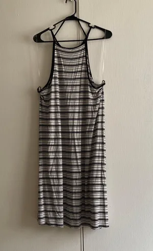 American Eagle Flowy stripped  dress thumbnail 4