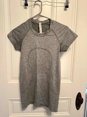 Lululemon Swiftly Tech Short Sleeve Grey thumbnail 2