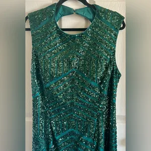 Jovani Hunter Green Sequin Open-Back Holiday Dress w/Small Train Sz 22 thumbnail 11