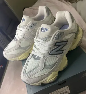 New Balance 9060 Women Sneakers Shoes Size 4.5 thumbnail 1