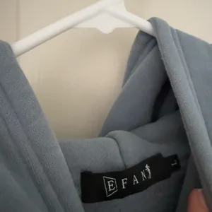 Blue Oversized Hoodie Size L thumbnail 2