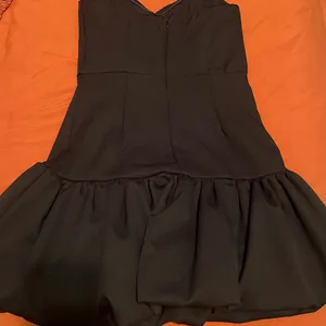Black Ruffle Bodycon Dress thumbnail 2