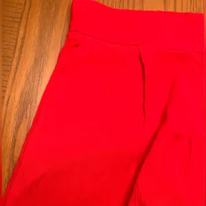 Free People Gia Red Crepe‎ Strapless Flounce Top & Wide Leg Pants Set Size Small thumbnail 11