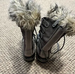 Sorel Joan of Arctic Waterproof Insulated Winter Snow Boots Size 5 Gray Leather thumbnail 6