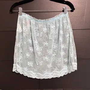COLSIE Women’s Light Blue Sheer Lace Mini Skirt Cover Up Sz L NWT thumbnail 4