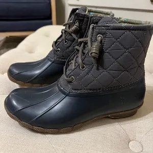 Sperry Saltwater Quilt Boots- 7.5 Women’s thumbnail 1