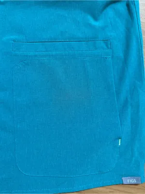 FIGS FIONe.a.c. Lekei Utility Scrub Top in Marine Size XS thumbnail 6