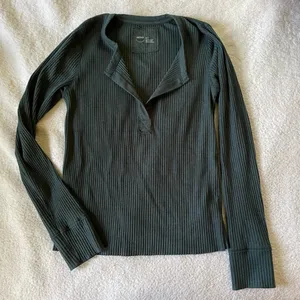 Aerie Ribbed Long Sleeve Forest Green/Teal Shirt Size Medium thumbnail 1