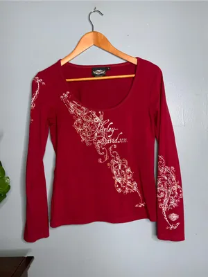 Harley-Davidson Women's Vintage Red Long-Sleeve Scoop Neck Top Size Small thumbnail 2