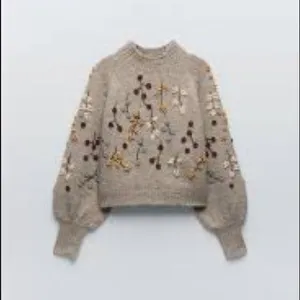 ZARA Special Edition  Beaded knit sweater thumbnail 2