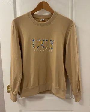 UCI Irvine Anteaters Floral Embroidered Beige Crewneck College Sweatshirt S thumbnail 1