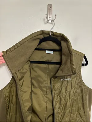 Columbia Women’s Mix It Around II Vest in Olive Green UPF 50+ - Size XL thumbnail 9