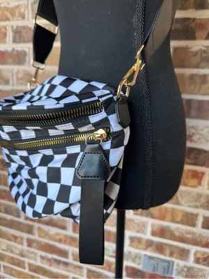 Black & White Checkered Sling Crossbody Bag – Adjustable Strap Gold Hardware thumbnail 6