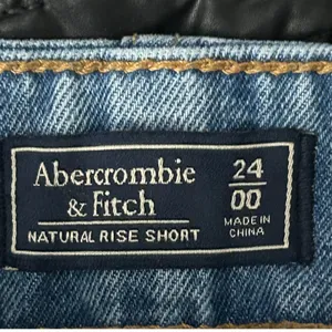 Abercrombie & Fitch Paperbag Denim Shorts Women 24 00 High Rise‎ Y2K Belted thumbnail 4