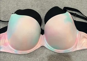 PINK “wear everywhere t-shirt lightly lined” bra bundle! thumbnail 1