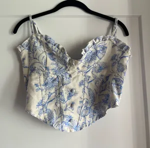 Blue and white going out top Size L thumbnail 1