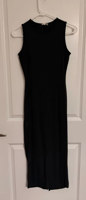 Black Midi dress Size M thumbnail 1