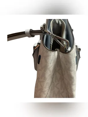 Michael Kors Lynn Satchel Purse thumbnail 6