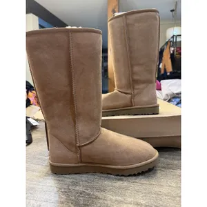 UGG Classic Tall II Chestnut Suede Fur Boots Womens Size 8 thumbnail 2