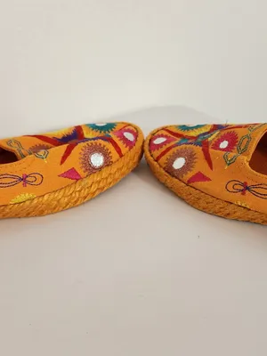 Andre Assous Orange Embroidered Espadrille Slip-On Shoes Size 9.5 thumbnail 7