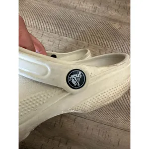 Crocs‎ Classic Clogs Off-White Bone Cream | Size Men 5 / Women 7 thumbnail 5