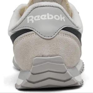Reebok Classic Low-Top Sneaker in White, Light Gray & Black thumbnail 6