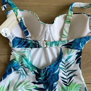 NWT Peyton and Parker One Piece Swimsuit White Blue Tropical Floral Size Small thumbnail 7