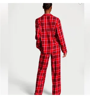 Victoria Secret Flannel Long Pajama Christmas Set thumbnail 2