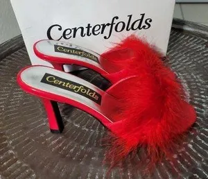 Centerfolds Feather heels thumbnail 1
