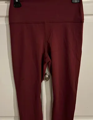 Ing athletic yoga pants.‎ Size L. Burgundy. thumbnail 1
