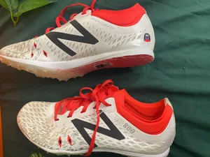 New Balance Women's MD800 V5 Spike Size 8.5 White Red WMD800F5 thumbnail 7