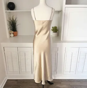 Aritzia Wilfred Only Slip Satin Midi Dress thumbnail 7