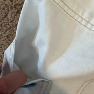 Abercrombie & Fitch White Cargo Style Pants thumbnail 3