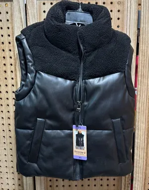 Bearpaw Ladies' Faux Leather Yoke Vest nwt thumbnail 1