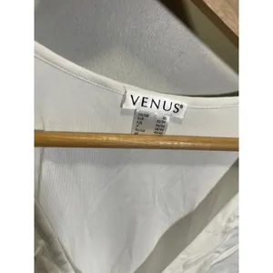 Venus Dress Women XS White Tassel Trim V-Neck Boho Beach Festival Summer thumbnail 4