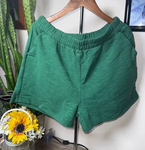 Zenana Textured Pocket Shorts thumbnail 1