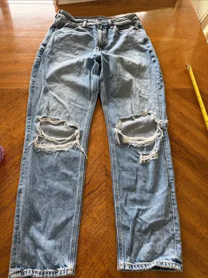 American Eagle Mom Jeans thumbnail 5