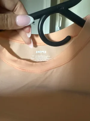 skims fits everybody tee thumbnail 2