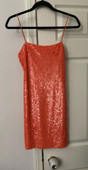 Alice + Olivia Delora Dress thumbnail 9