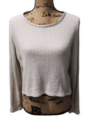American Eagle Women's Ribbed Knit Long Sleeve Crop Top Size‎ XL Stretchy Comfy thumbnail 1