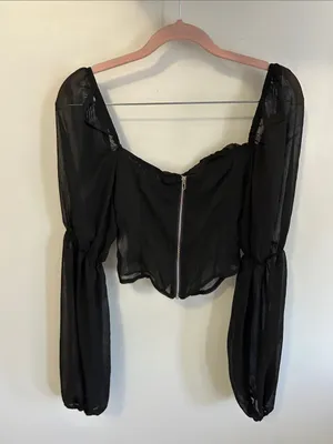 Pretty Little Thing Black Chiffon Balloon Sleeve Corset Top thumbnail 2