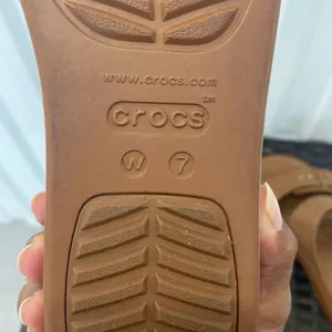Crocs Brooklyn croco shine buckle women’s size 7 ￼ thumbnail 6