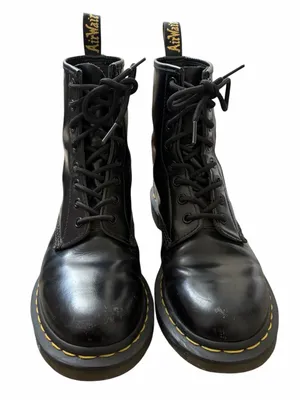 Dr. Martens Black 8-Eye Lace Up Boots Sz 9 thumbnail 2